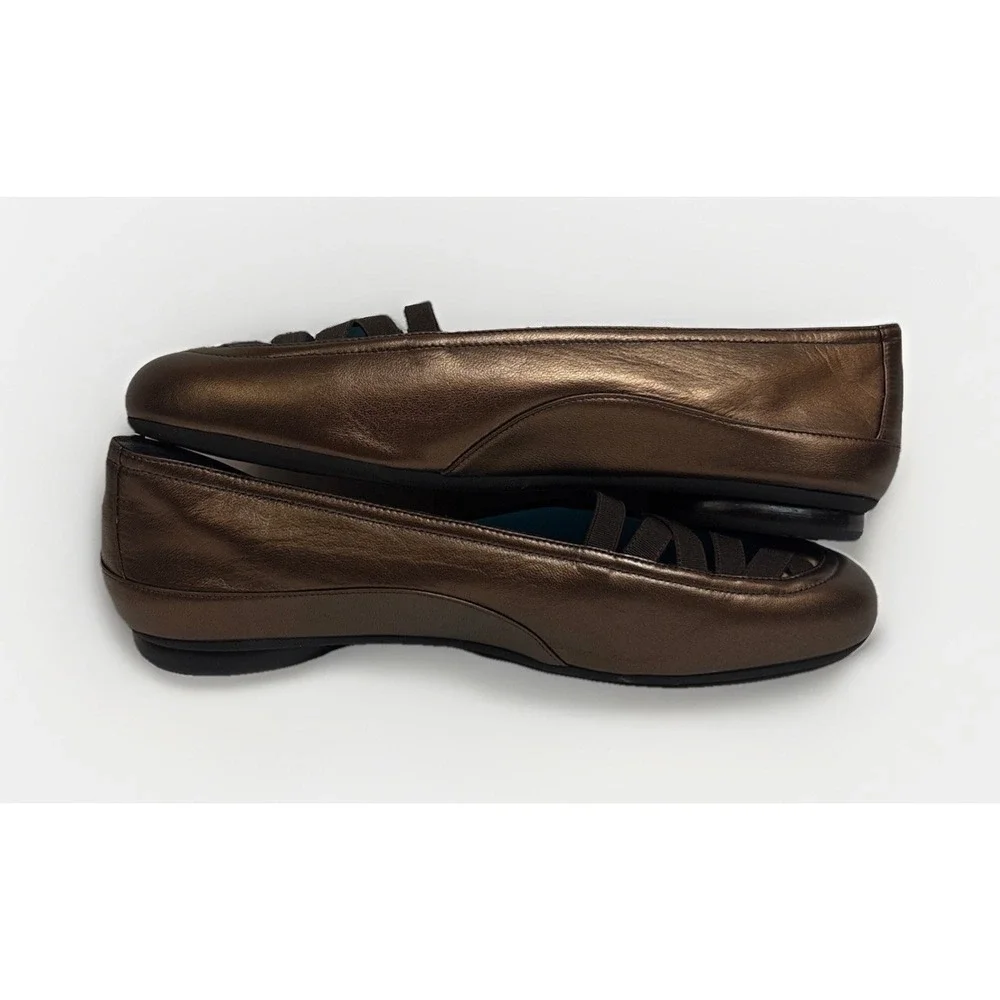 Thierry Rabotin Gelati Metallic Chocolate Ballet Flats Leather Upper Women's 4.5
